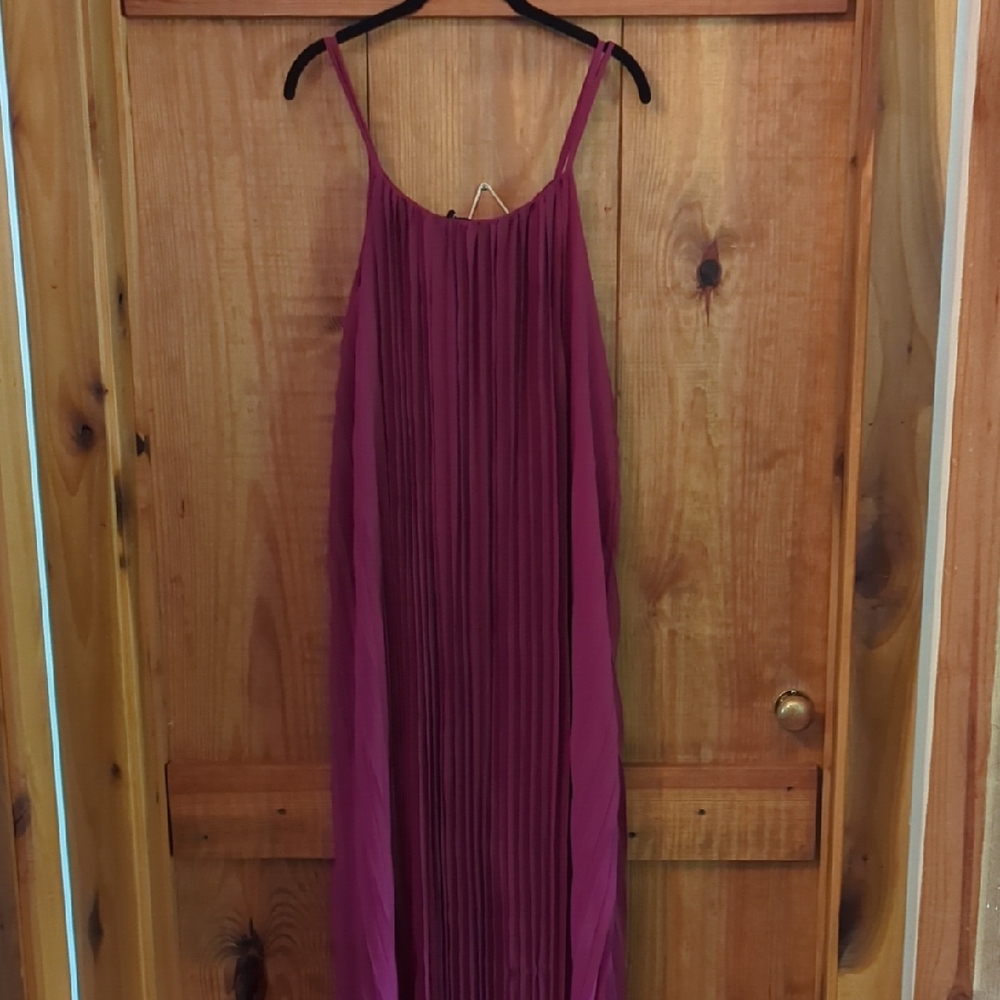 Aakaa Burgundy Pleated Dress